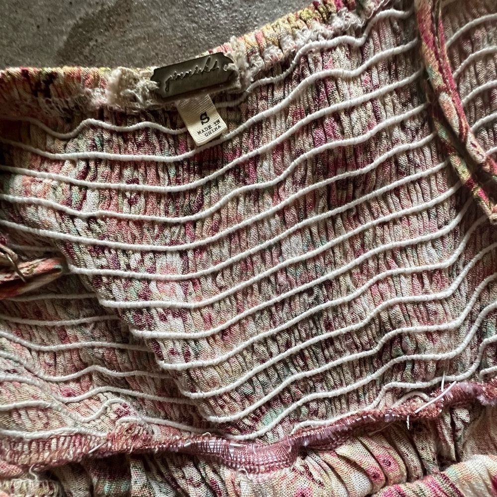 ⭐️ BOGO FREE⭐️ GIMMICKS by Buckle Vintage Boho Paisley Halter To - Picture 10 of 10